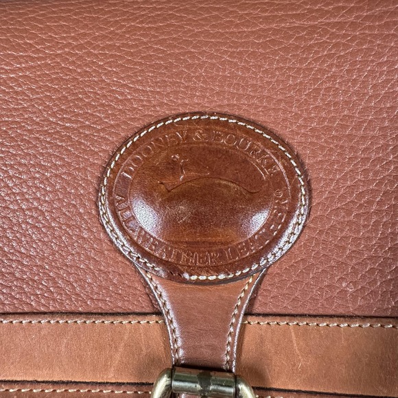 Vintage Dooney & Bourke All Weather Leather Shoulder Crossbody Bag USA 11x8 Inch - Picture 5 of 16